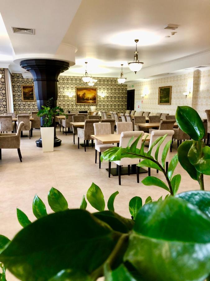 Hotel Victoria Bolszewo Esterno foto